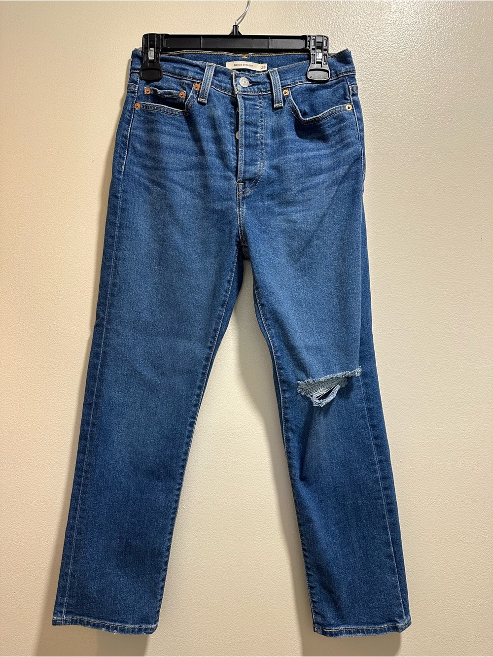 Women’s Levi's Wedgie Straight Jeans - Size 28